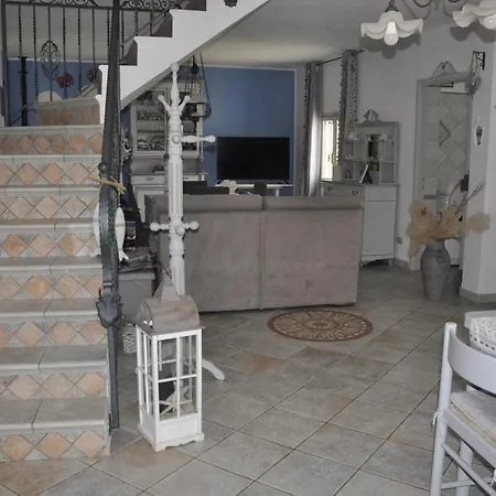 بيت للعطل Casa Andrea *